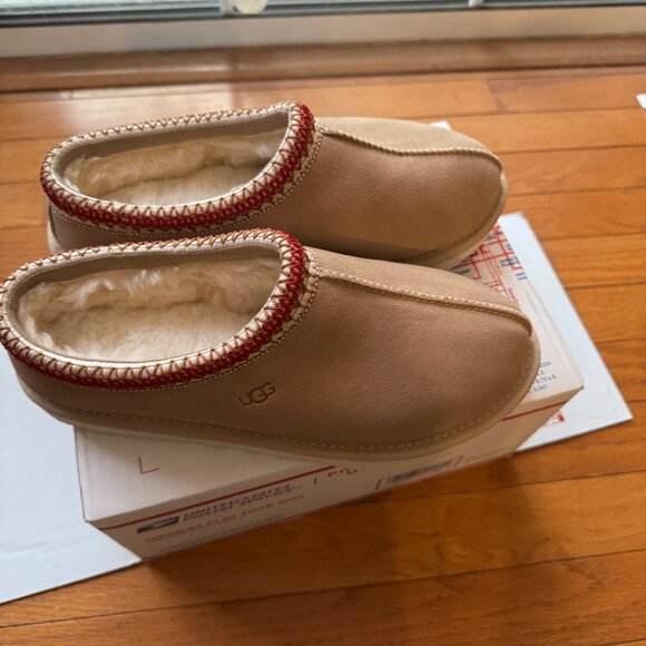 Ugg Tasman Women's Slipper shoe Size 8 - Picture 3 of 4